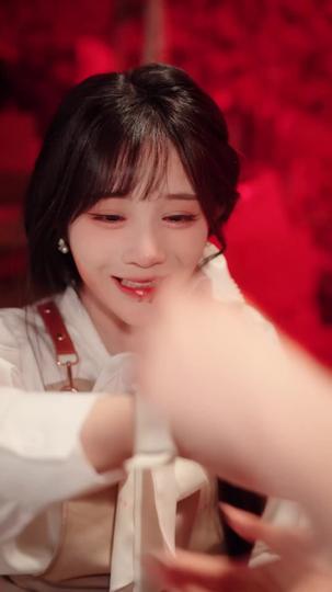 The Bride You Lost, Kneel To Her Crown Episode 8