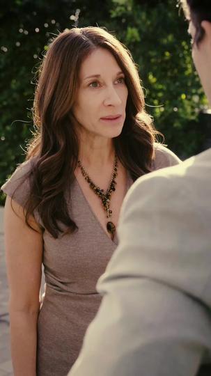 The Housewife’s Secret: She's the Real Wolf Lord! Episode 9