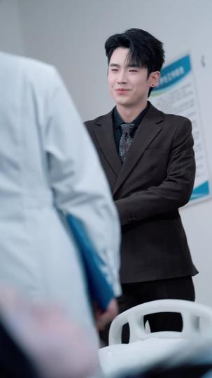 摊牌后，AA主妇又美又飒 第8集