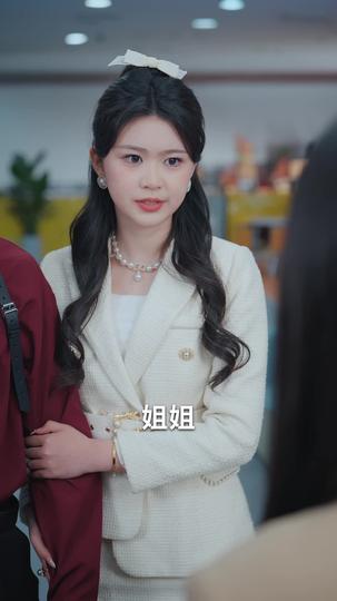 出狱后，真千金她只想夺权 第10集