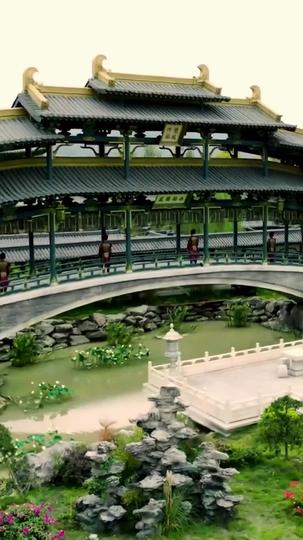 奉命接近，反手成婚 第3集