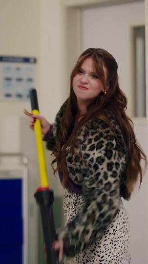 From Dumped Wife to Christmas Billionaire Episode 8