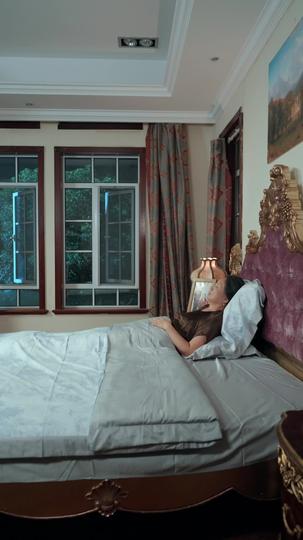 El abuelo invencible a los 10 años Episodio 10