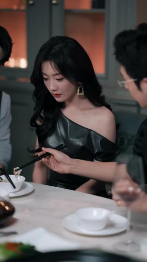 Office Secrets: Love Undercover Episode 6