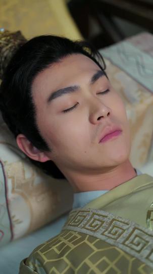 灵魂互换后皇后娘娘野翻了 第8集