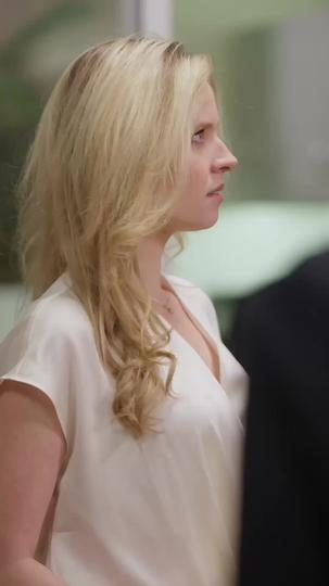 الهروب مع طفل المليونير (مدبلج) 7مجموعة