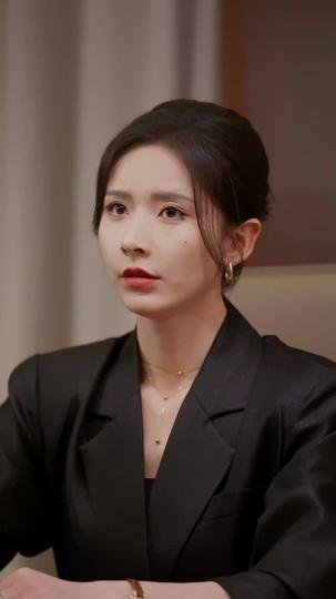 Kau dan Bayangan Dirinya Episode 10