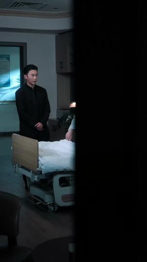 Cayendo con ella Episodio 5