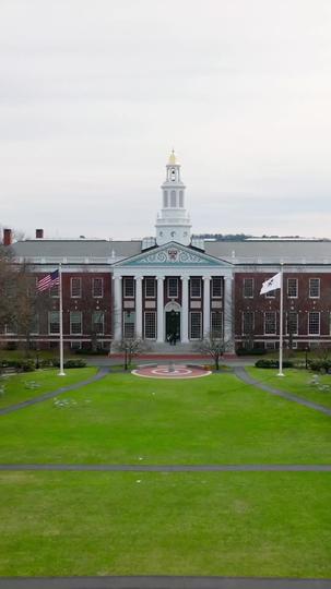 O Super Sistema Me Deu 3 Garotas 1Episódio