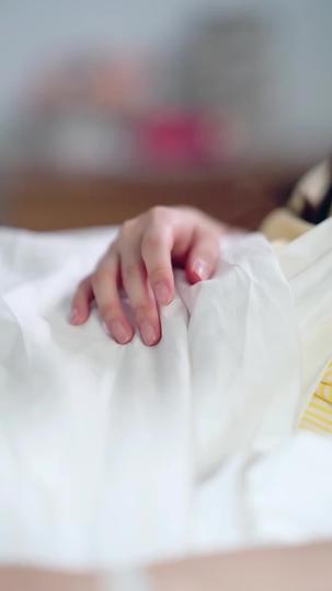 عودة من الموت.. ونهاية الشائعات بثلاثة توائم (مدبلج) 9مجموعة