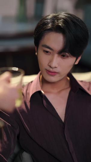 她比春色更怡人 第10集