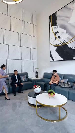 Atenção! A Lenda Viva Saiu da Prisão 2Episódio