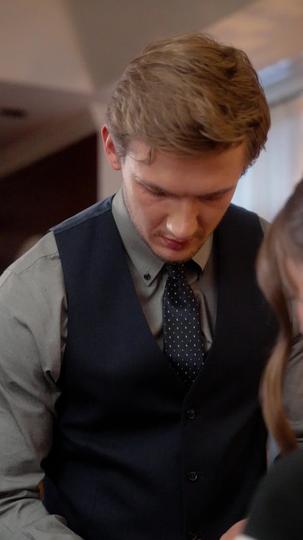 Belenggu Posesif Sang Juara Episode 11