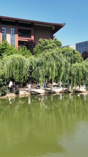 Tantangan Cinta dalam Ingatan Baru Episode 1