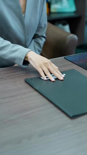 My Mother, The Hidden Tycoon Episode 10