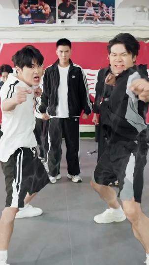 Hunter in the Ring: Gloves Off, Blood On (DUBBED) Episode 8