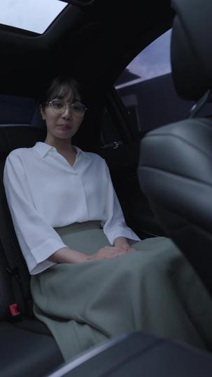 冴えない事務職は大株主? 第 10 話