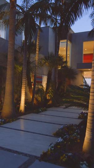 Seducing Mr. Sterling: The Ice-cold Heir Episode 4