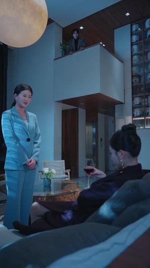 Red Carpet Lies, Blood-Stained Vows Episode 2