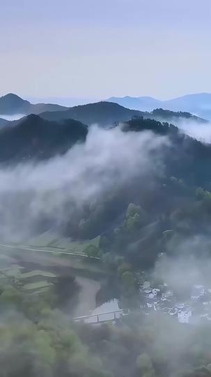 ดาวน้อยกับคุณปู่(พากย์ไทย) ที่1ตอน