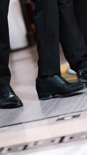 日暮青山绿渐隐 第8集