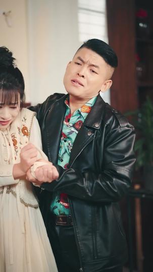 与白月光谈一场黄昏恋 第9集