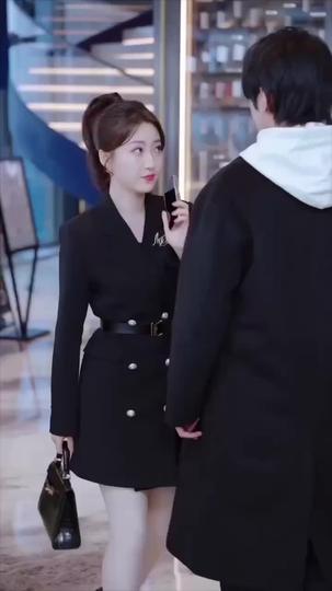 Younger, Richer, and Totally Into Me Episode 10