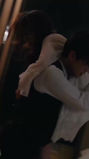 Thế Gian Vạn Vật Chẳng Bằng Em Tập 4