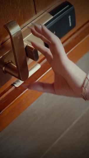 Dorm Lockdown: Fangs of Terror Episode 5