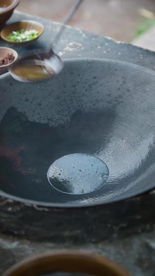 霉运娘亲今天躺平了 第3集