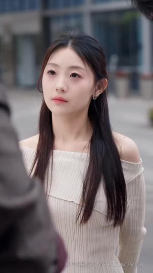 Starring in Love: My Billionaire Agent Episode 8