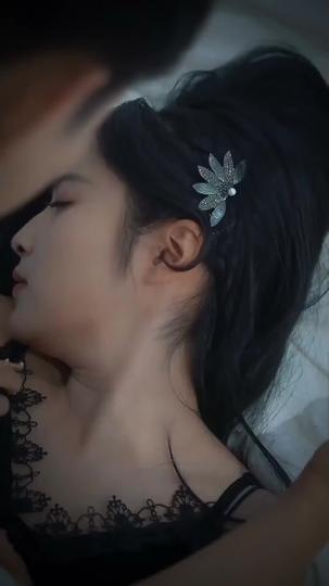 Der unübertroffene Overlord 2Folgen