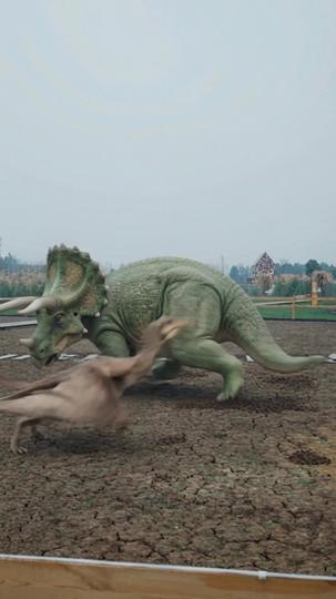 They Gave Me a Zoo, I Built a Dinosaur Empire Episode 7