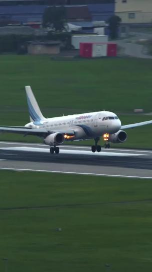 Miliarder di Balik Layar (Sulih Suara) Episode 4