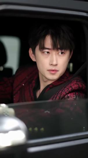 불사조 그녀(더빙) 제2회