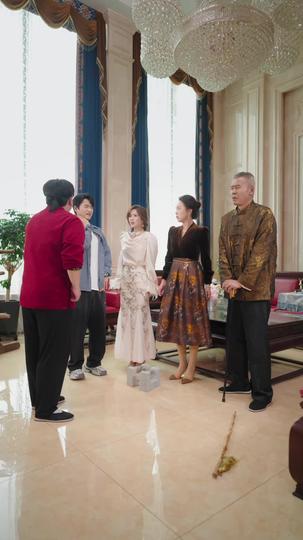 我在三界送外卖 第11集