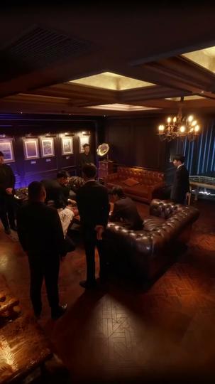 Kiss Me Into the Light Episode 1