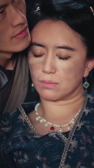 Her Beacon Burns for Blood Episode 9