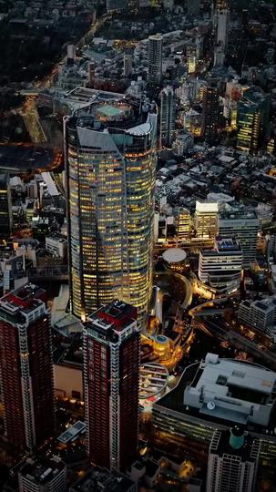 偶然相遇付终生 第1集