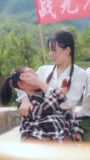 From Gold to Gloom, to Heart's Bloom Episode 2