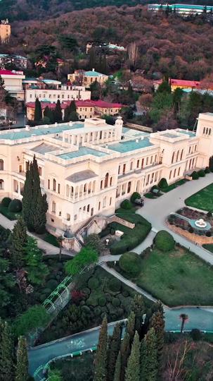 Kudapatkan Kembali Cintamu Episode 1