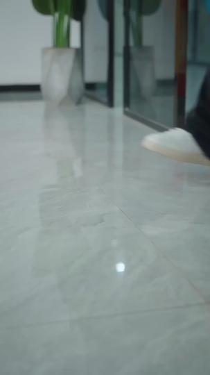 重生1995：系統逼我給員工加薪 第3集