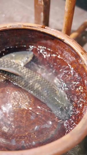 She Returns Crowned in Flames (DUBBED) Episode 7