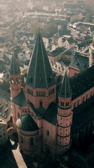 Love and Bloodlust at Vampire Academy Episode 2