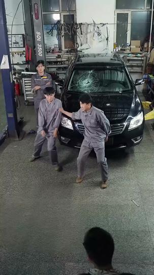 狂龍伏草 第 2 話