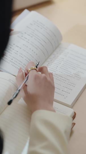 夫人，霍总他真不想离婚 第4集