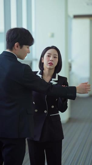 They Messed With The Wrong Daughter-in-Law Episode 11