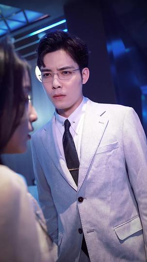 Tuan Aaron yang Paranoid Episode 10