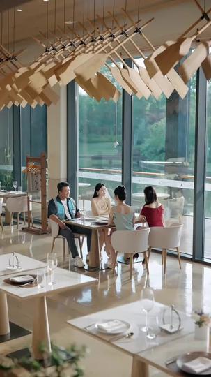 Tycoon in Disguise: The Deliveryman Above Them All Episode 7