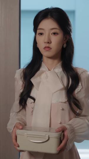 Luka yang Kita Sebut Cinta Episode 7